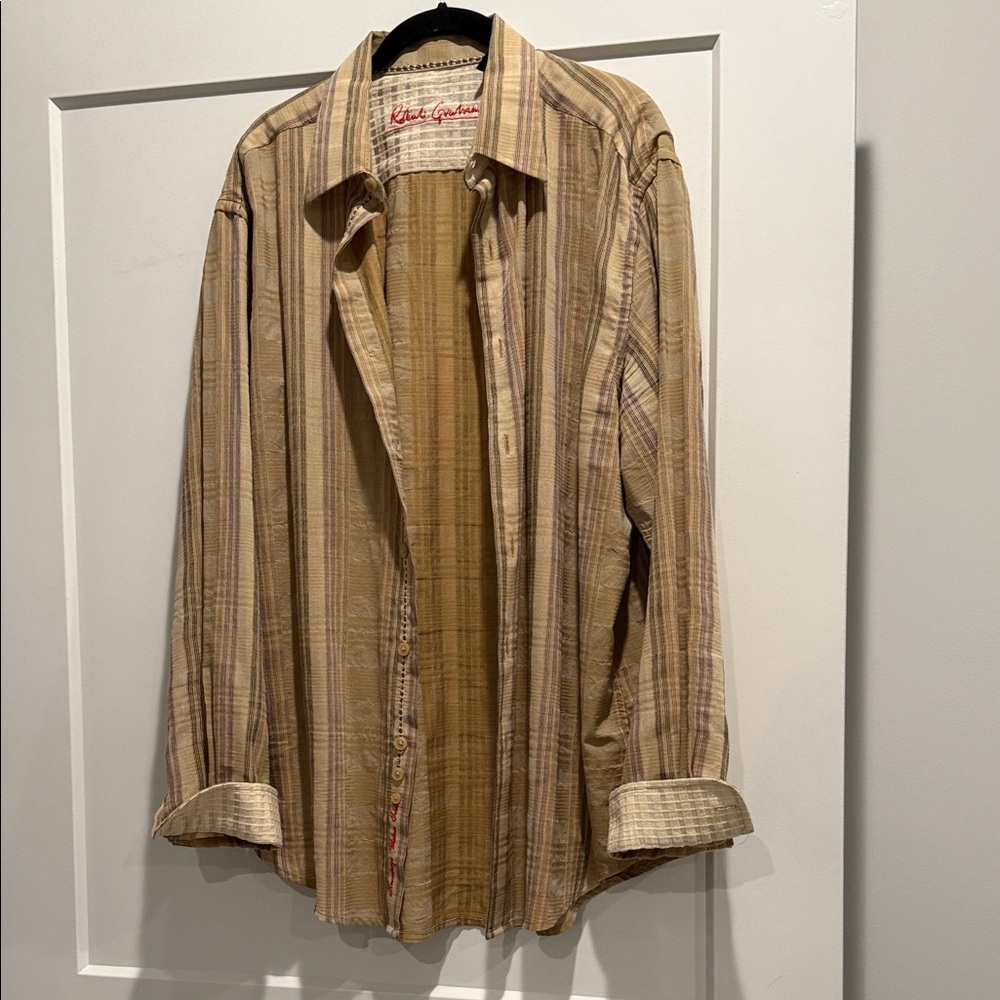 Robert Graham Men's Beige Striped Shirt